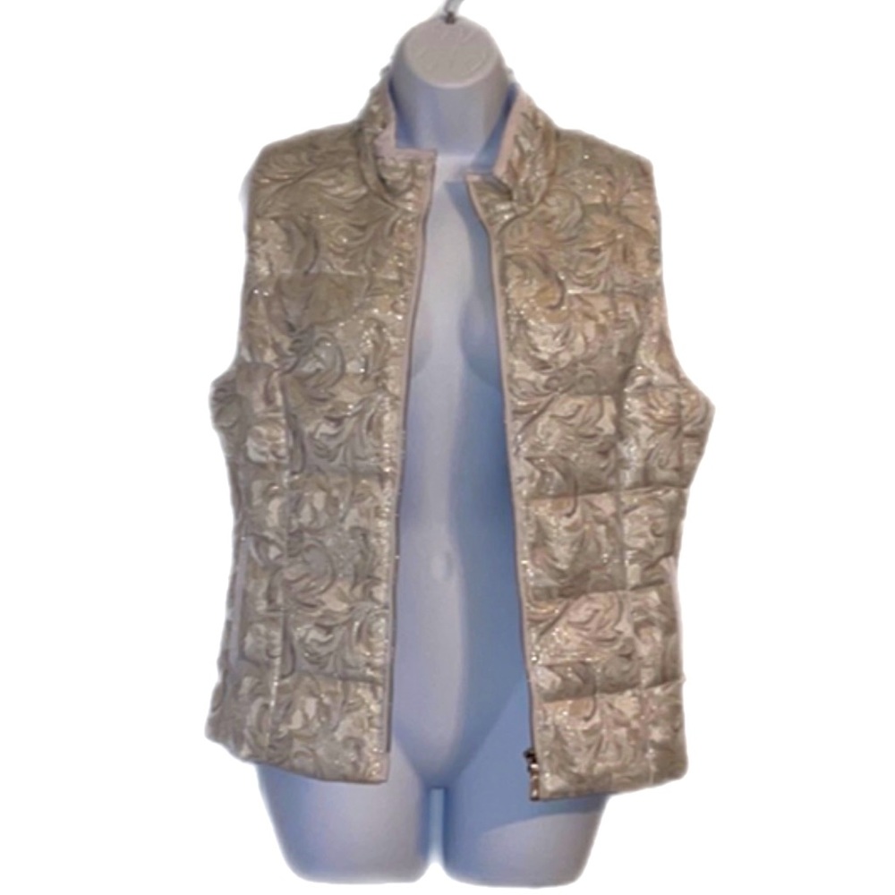 WHBM classy vest with pockets.